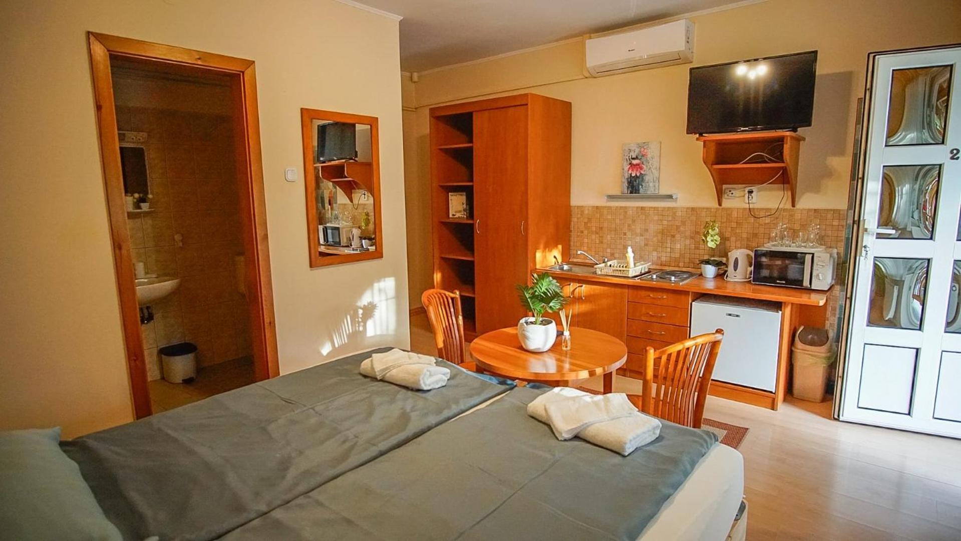 Pandora Apartmanok Hajdúszoboszló Exterior foto